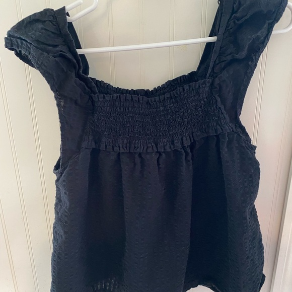 2 for $12 💖 Old Navy Sleeveless Black Ruffle Babydoll Top w Buttons - Picture 2 of 3